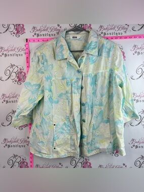 ALIA shirt button up Pastel Blue and Cream Floral Button-Down Shirt Jacket